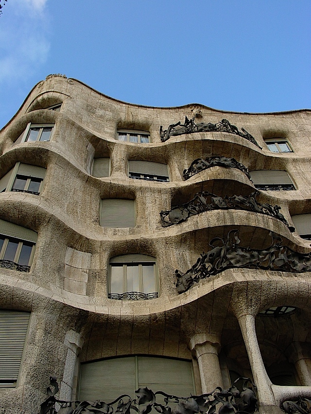 Casa Milà - Antoni Gaudi